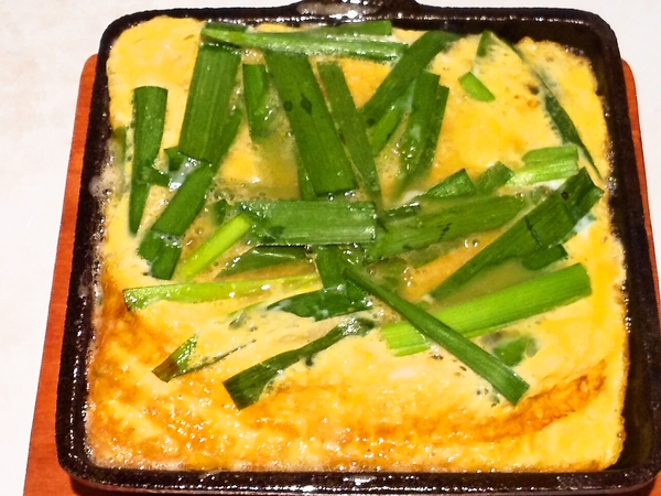 鉄板ニラ玉