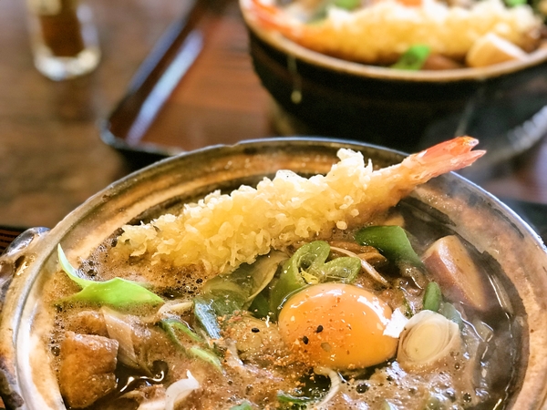 味噌煮込みうどん