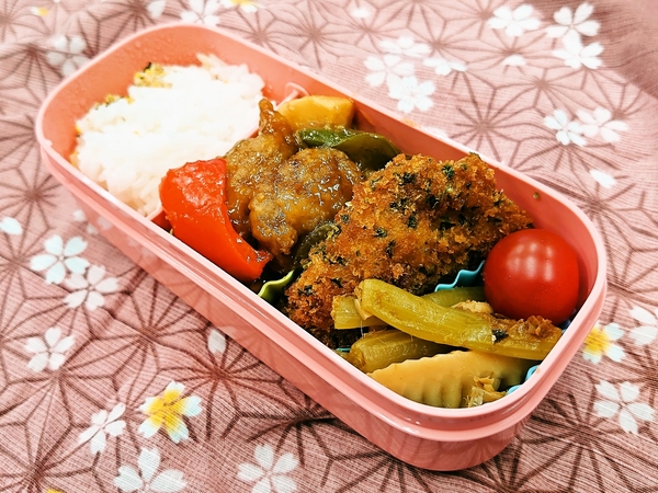 今日の愛妻弁当♪220614