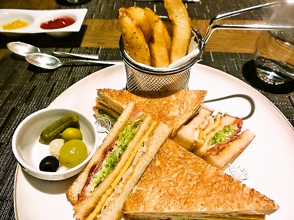 アメリカンクラブハウスサンド♪ポテトが美味しいの