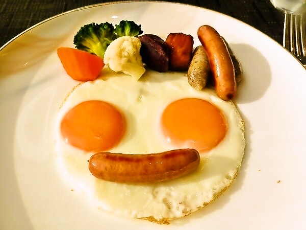 目玉焼きですが・・・