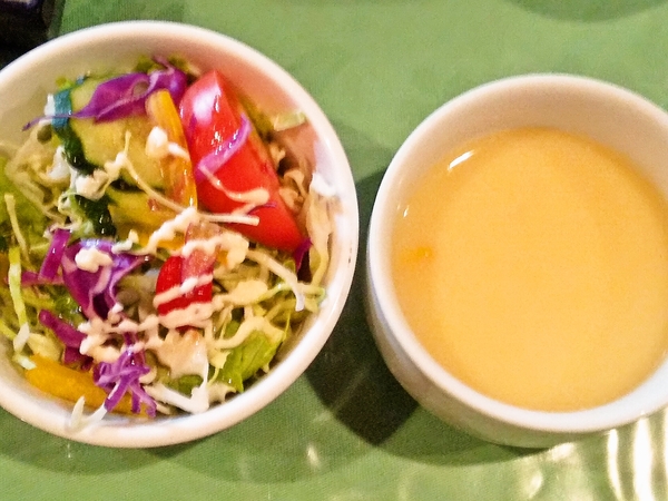 サラダとスープ
