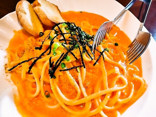 うにたっぷりのトマトクリームス♥