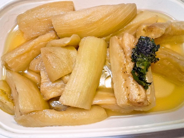 筍煮かと思いきや