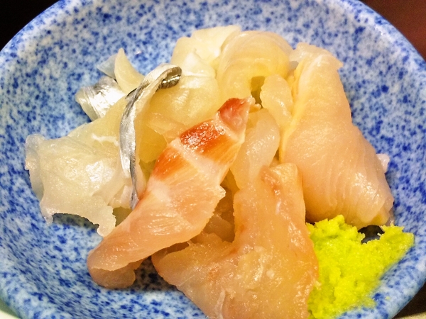 小鉢のお刺身