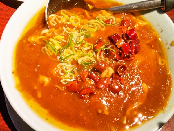 激辛ホルモン煮込み