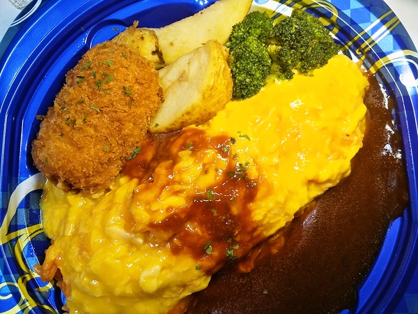 デミオムライスとクリームコロッケ