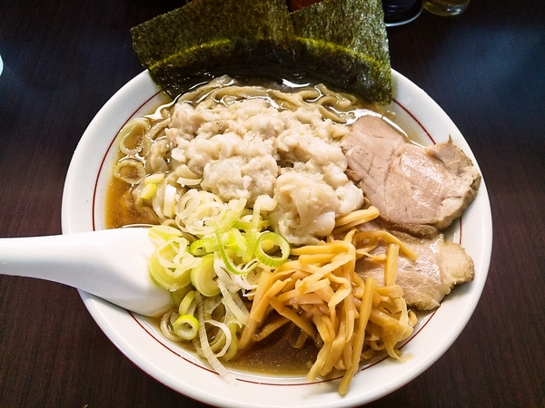 酒田実入り系ラーメン