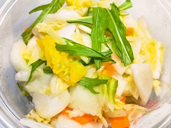 白菜漬けじゃ無くサラダ