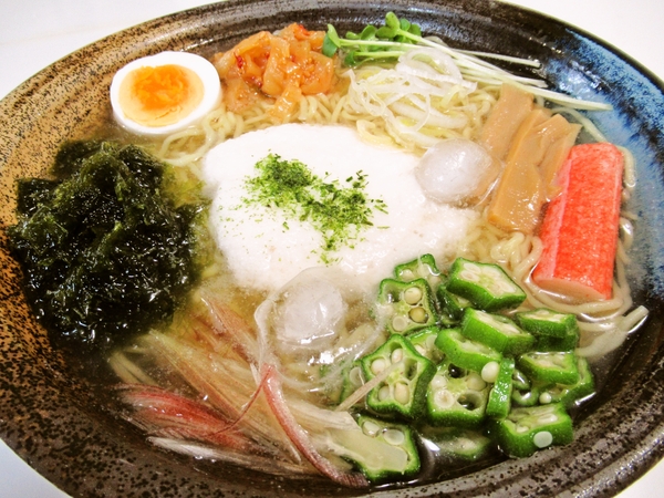 冷やしとろろラーメン