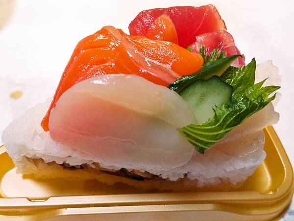 寿司ケーキ