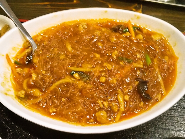 デカ盛り麻婆春雨