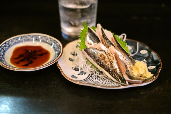 真鰯の炙り刺し