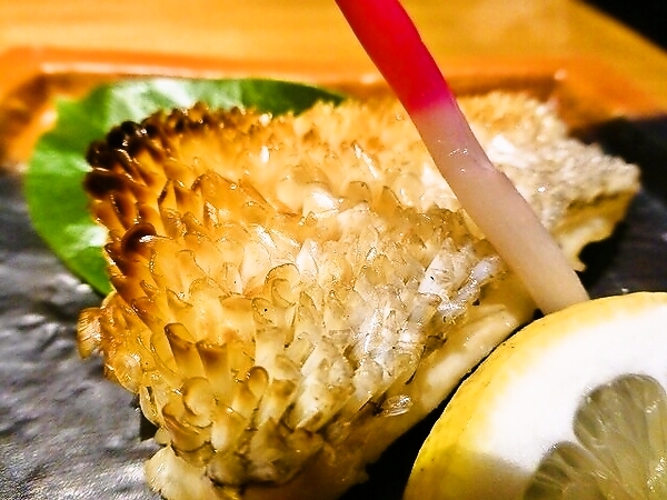 鯛の鱗焼き　綺麗だわぁ～～