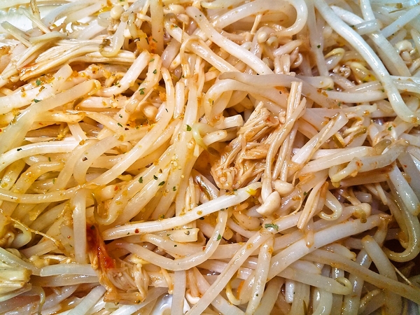 エノキモヤシピリ辛ナムル