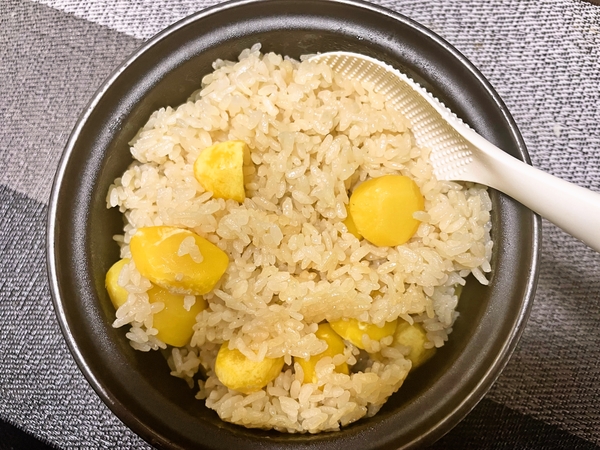 今年初の栗ごはん