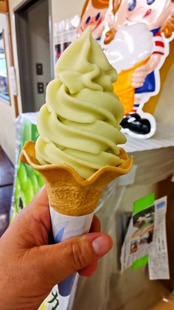 シャインマスカットソフトクリーム