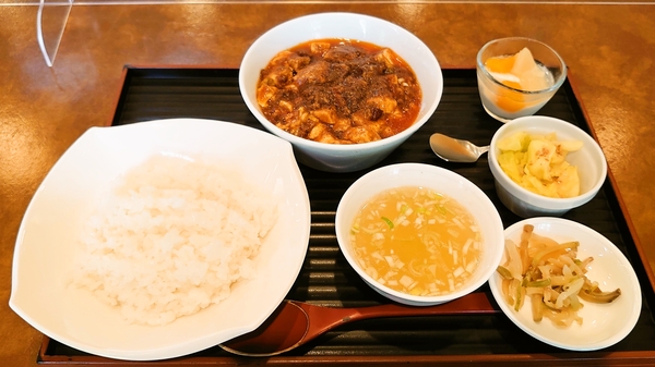 たかた荘＠京都・福知山の麻婆豆腐セット
