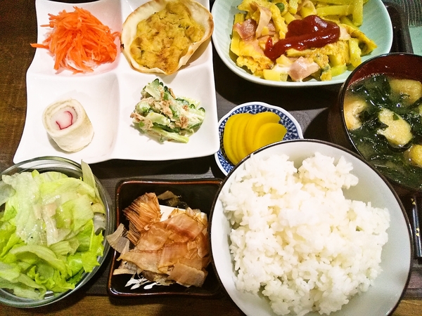 ベーコンポテト定食