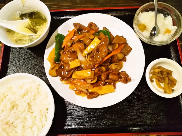 牛肉のオイスターソース炒め定食