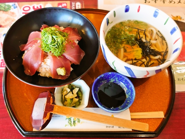 れいん房＠京都・京丹波のマグロ丼セット