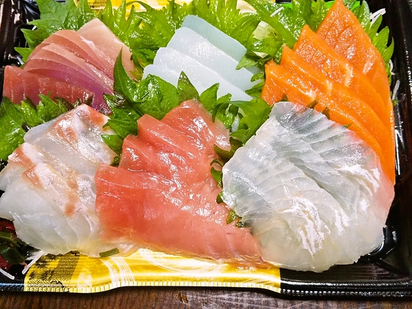 お造り盛り合わせ