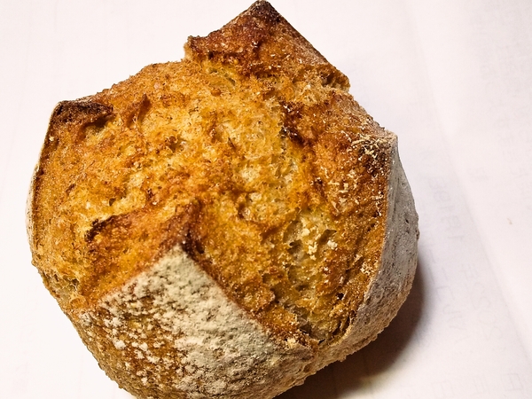 全粒粉入りカンパーニュ