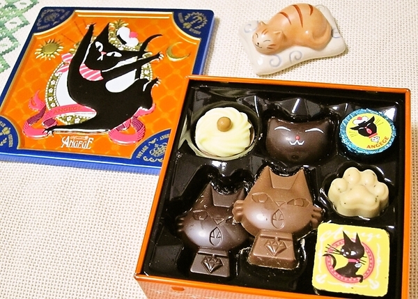 猫チョコ