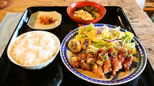 kitchen marui＠京都・綾部の油淋鶏定食