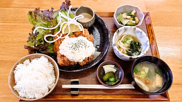 粂蔵＠京都・福知山のチキン南蛮定食