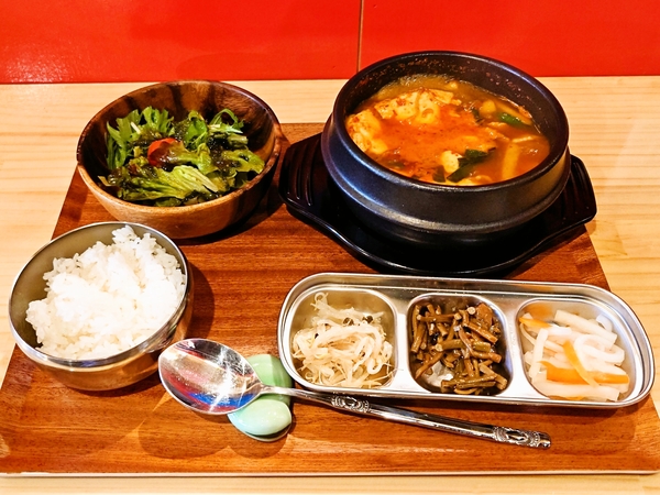 カジャカジャ＠京都・福知山のスープランチ「赤スンドゥブ」