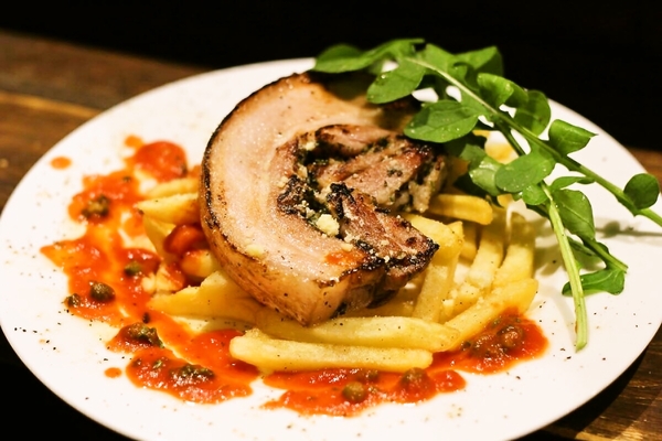 立ち飲み食堂ウルトラスズキ