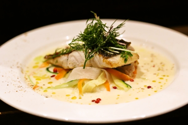 立ち飲み食堂ウルトラスズキ