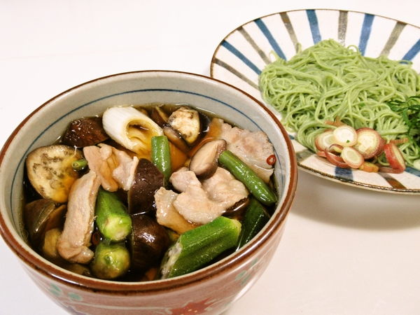 豚バラと夏野菜のつけそうめん