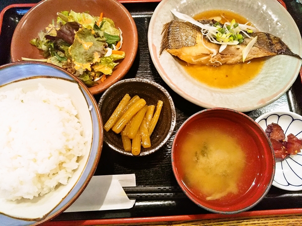 黄金カレイ煮定食