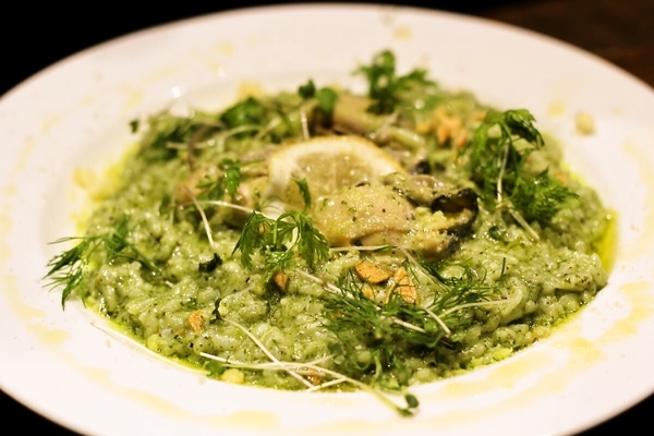 牡蠣の塩レモンジェノベーゼリゾット